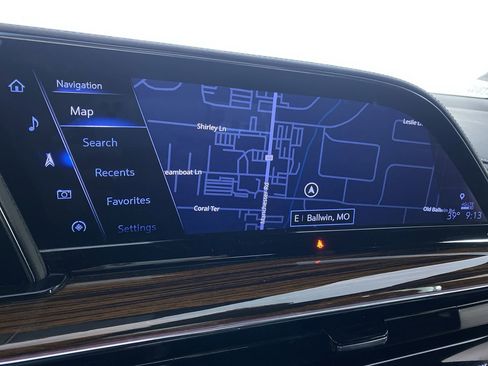 Certified 2022 Cadillac Escalade Luxury image 6