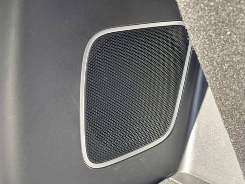 Used 2025 Hyundai Santa Fe Limited image 14