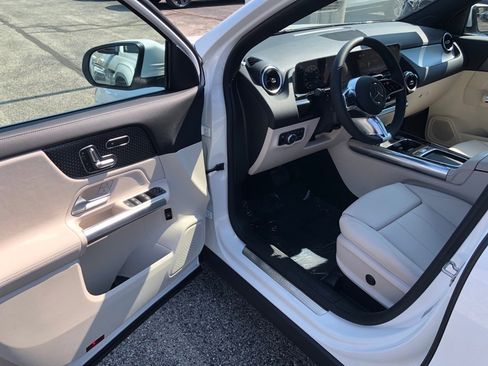 New 2026 Mercedes-Benz GLA 250 4MATIC image 11