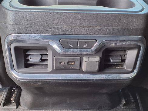 Used 2020 GMC Sierra 1500 AT4 w/ AT4 Premium Package image 16