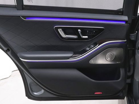 Used 2021 Mercedes-Benz S 580 4MATIC Sedan image 9