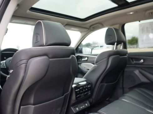 Used 2023 Acura MDX Advance image 31