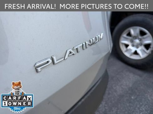 Certified 2024 Toyota Grand Highlander AWD image 9