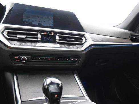 Used 2021 BMW 330i Sedan w/ Convenience Package RWD image 15
