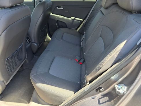Used 2015 Kia Sportage LX FWD image 13