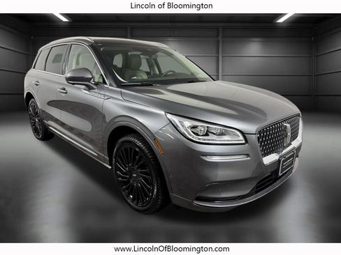 Used 2022 Lincoln Corsair Reserve w/ Equipment Group 201A image 8