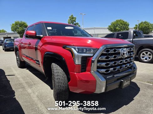Used 2024 Toyota Tundra Platinum AWD/4WD image 11