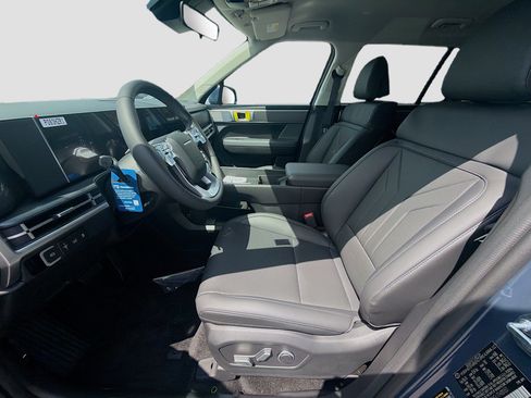 New 2026 Hyundai Santa Fe SEL FWD image 14