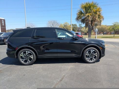New 2026 Lincoln Nautilus Premier w/ Equipment Group 102A AWD/4WD image 3
