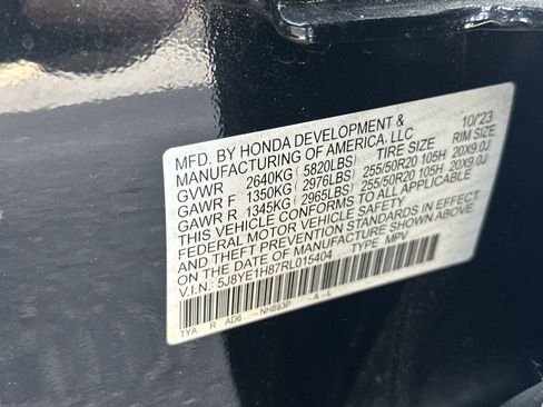 Used 2024 Acura MDX SH-AWD w/ Advance Package image 36