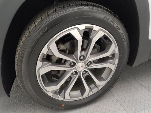 Used 2018 GMC Terrain SLT AWD/4WD image 31