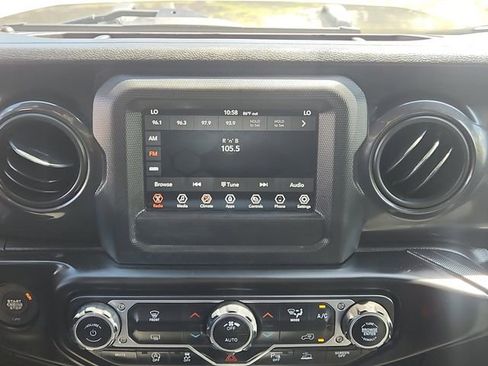 Used 2021 Jeep Wrangler Unlimited Sport w/ LED Headlamp & Fog Lamp Group AWD/4WD image 24