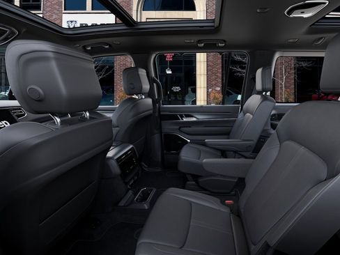 New 2026 Jeep Grand Wagoneer L Limited AWD/4WD image 23