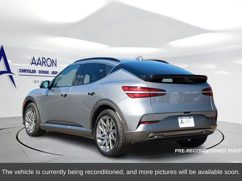 Used 2025 Genesis GV60 Advanced image 2