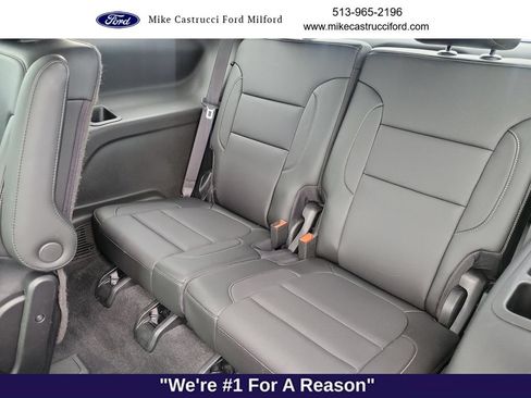 Used 2020 GMC Acadia SLT w/ Driver Alert Package II FWD image 28