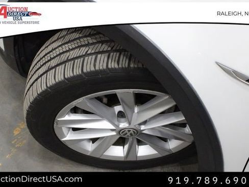 Used 2017 Volkswagen Golf Alltrack SE image 43