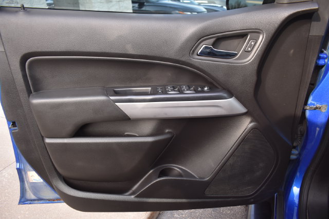 Used 2018 Chevrolet Colorado ZR2 AWD/4WD image 19