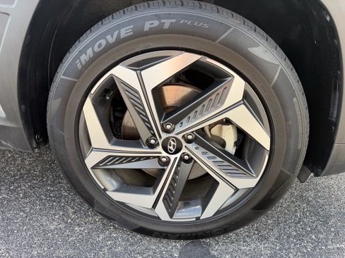 Used 2024 Hyundai Tucson Limited AWD/4WD image 20