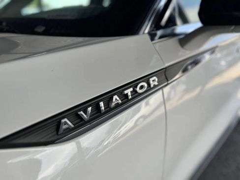 Used 2024 Lincoln Aviator Reserve w/ Equipment Group 201A AWD/4WD image 55
