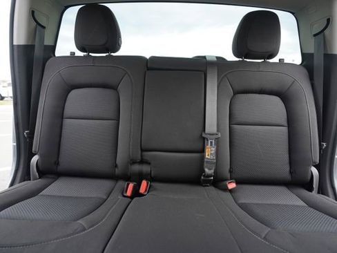 Used 2022 Chevrolet Colorado LT w/ Safety Package image 31