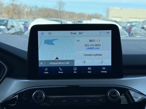 Used 2022 Ford Escape SEL w/ Technology Package image 38