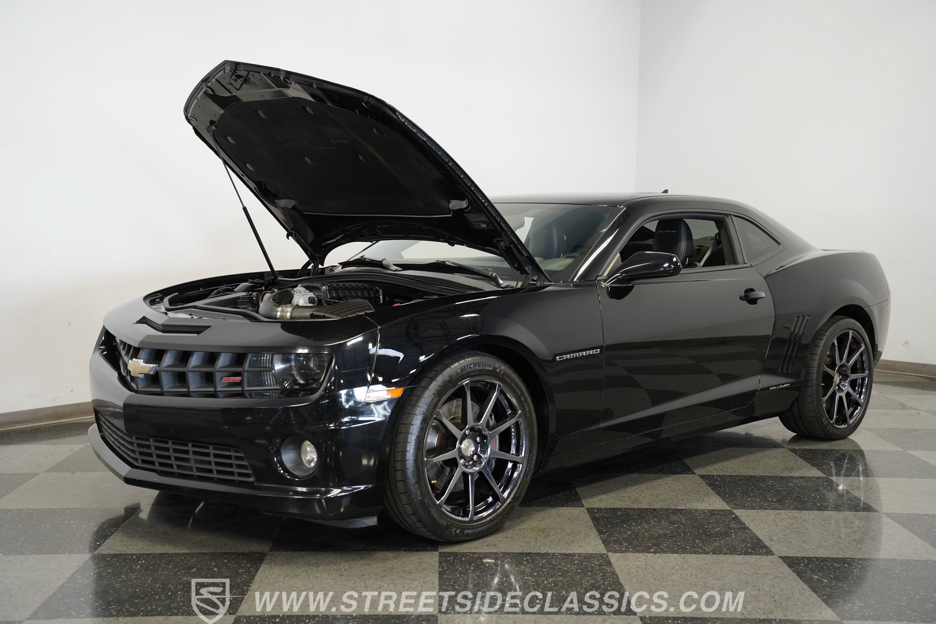 Used 2011 Chevrolet Camaro SS w/ RS Package RWD image 37