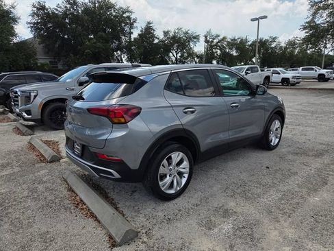 Used 2024 Buick Encore GX Preferred w/ Advanced Technology Package FWD image 7