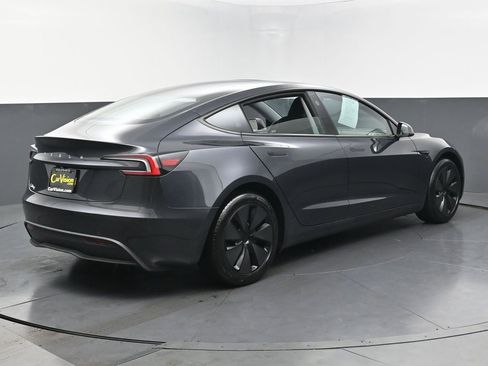 Used 2025 Tesla Model 3 Long Range image 4