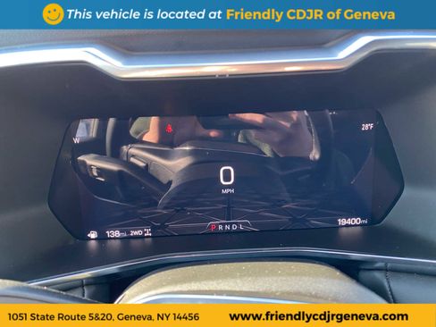 Used 2024 GMC Canyon Elevation w/ Convenience Package image 16