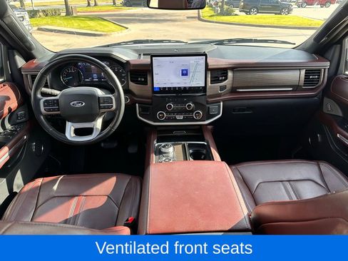 Used 2023 Ford Expedition Limited image 20