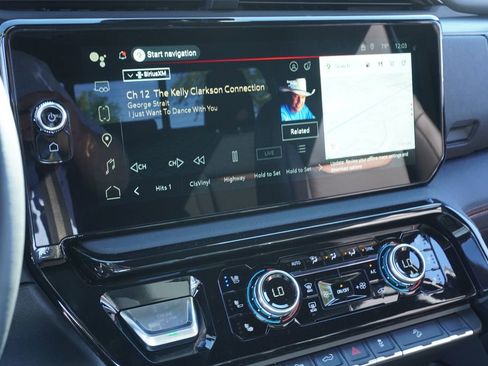 New 2026 GMC Sierra 2500 AT4 w/ Max Trailering Package image 20