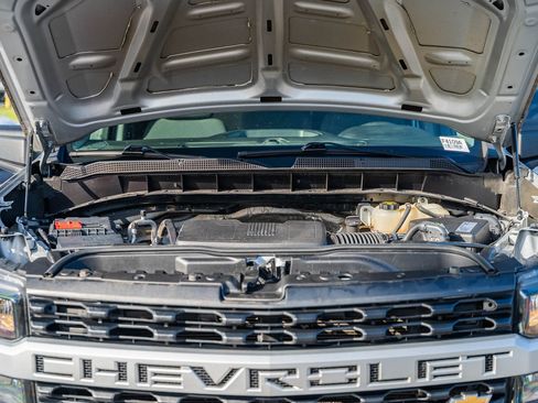 Used 2020 Chevrolet Silverado 1500 Custom w/ Custom Value Package image 20