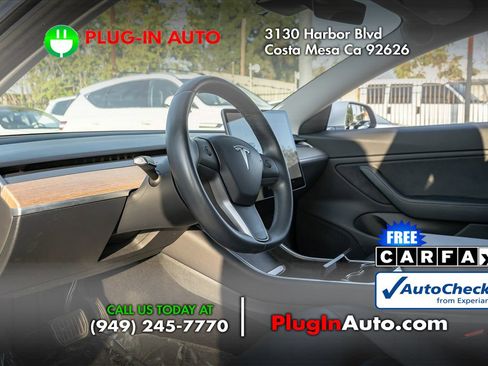 Used 2018 Tesla Model 3 Mid Range image 7