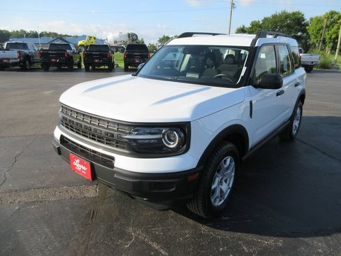 Used 2021 Ford Bronco Sport AWD/4WD image 10