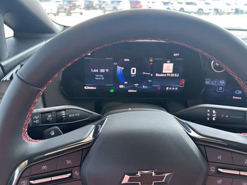 New 2026 Chevrolet Equinox EV RS AWD/4WD image 13