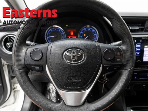 Used 2019 Toyota Corolla LE FWD image 10