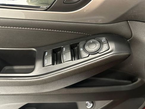 Certified 2023 Chevrolet Traverse LT image 28