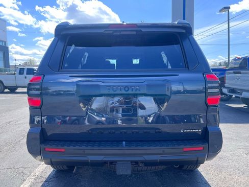 Used 2025 Toyota 4Runner TRD Off-Road Premium w/ Tow Technology Package image 10
