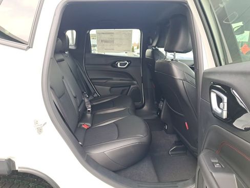 New 2026 Jeep Compass Trailhawk image 16