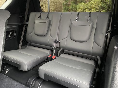 Used 2021 Lexus GX 460 Premium w/ Premium Package image 38