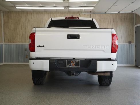 Used 2020 Toyota Tundra SR5 w/ SR5 Convenience Package image 8