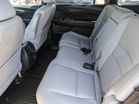 Used 2022 Honda Passport EX-L image 22