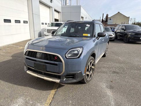 Certified 2025 MINI Cooper Countryman S image 3
