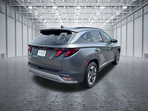 Certified 2025 Hyundai Tucson SEL image 7