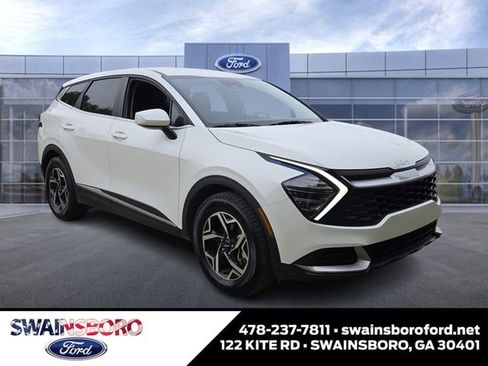 Used 2024 Kia Sportage LX FWD image 1