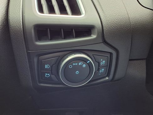 Used 2017 Ford Focus ST w/ Equipment Group 402A FWD image 23