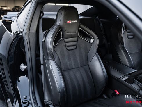 Used 2015 Chevrolet Camaro Z/28 image 30