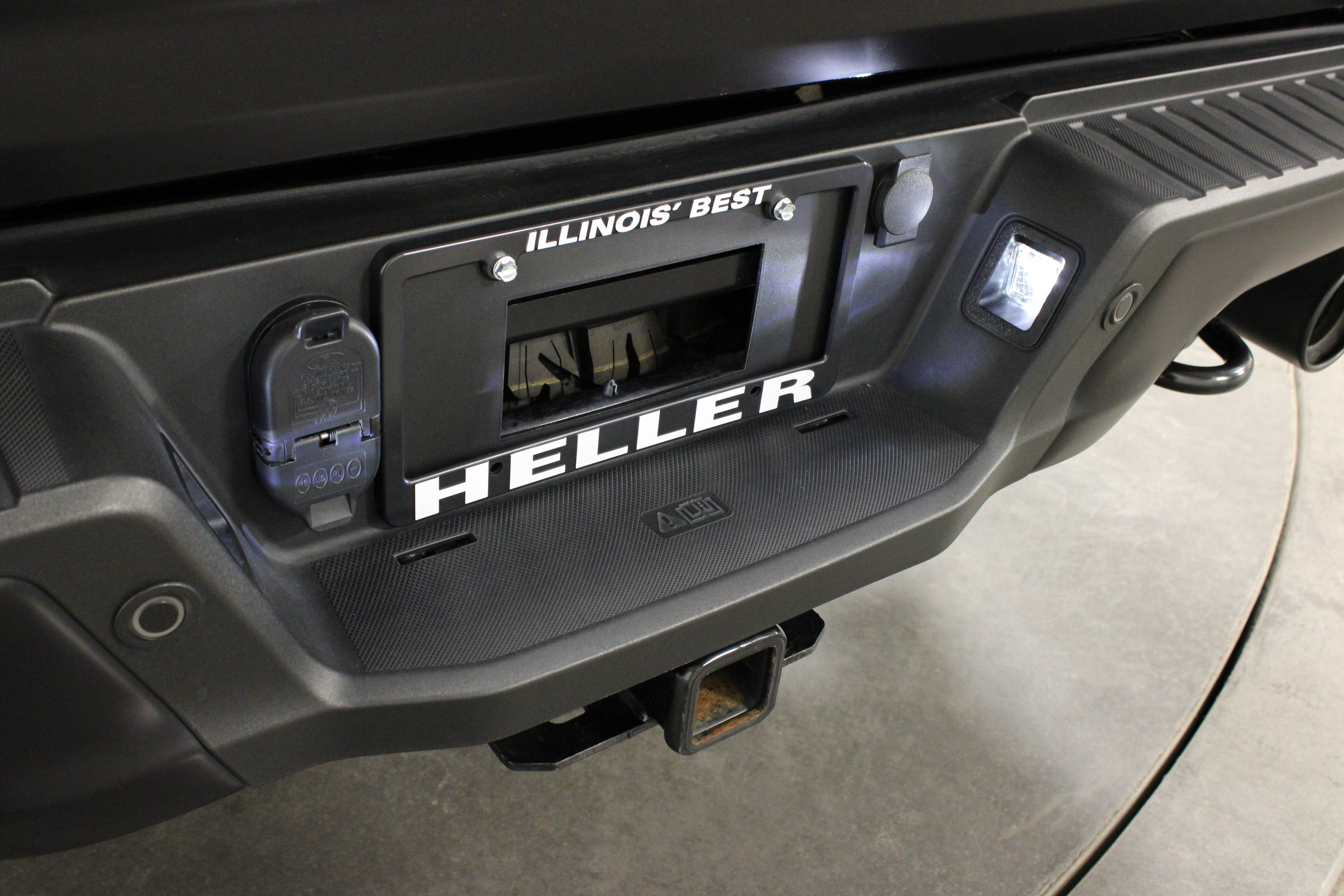 Used 2025 Ford F150 Raptor w/ Equipment Group 803A Raptor R AWD/4WD image 13