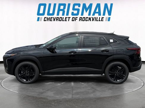 New 2026 Chevrolet Trax ACTIV w/ Sunroof Package FWD image 3