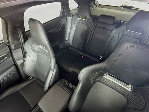 Used 2024 Jaguar F-PACE SVR image 14